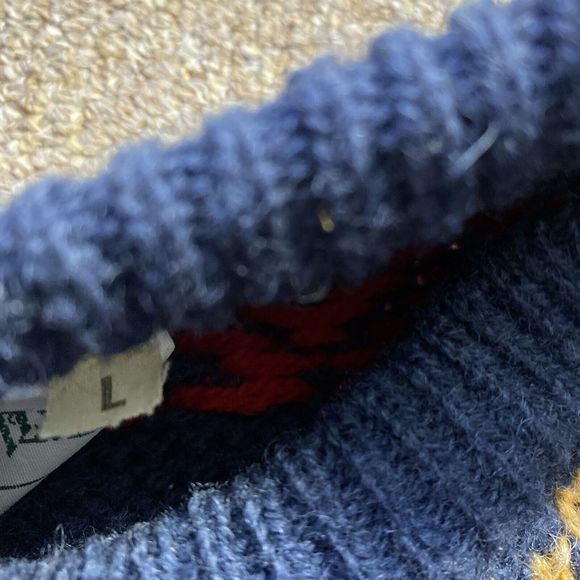 Stewart Scotland Mens Sweater Large Pure New Wool Long Sleeve Crew Neck - Picture 7 of 8